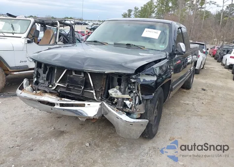 2002 Chevrolet Silverado 1500 Ls z USA, uszkodzony, nr VIN 2GCEC19T821408642